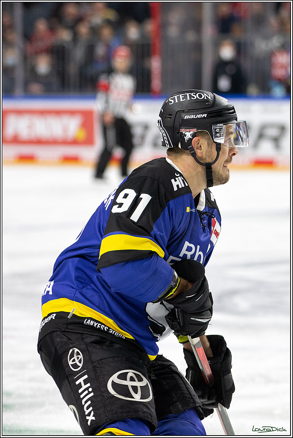 PENNY DEL; Koelner Haie- Fishtown Pinguins Bremerhaven; Koeln, 23.11.2021